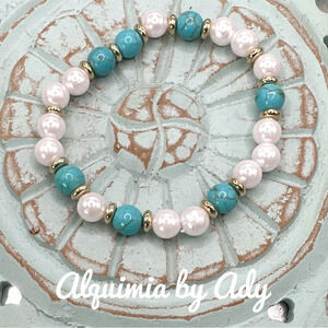 Arizona turquoise faux pearls beaded bracelet 8mm